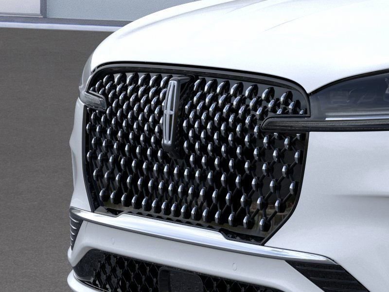 New 2026 Lincoln Aviator Black Label w/ Dynamic Handling Package image 17