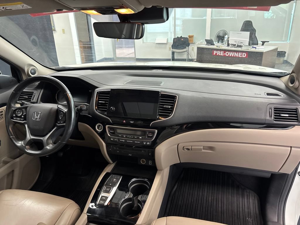 Used 2019 Honda Pilot Touring image 15