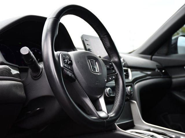 Used 2022 Honda Accord Sport image 10
