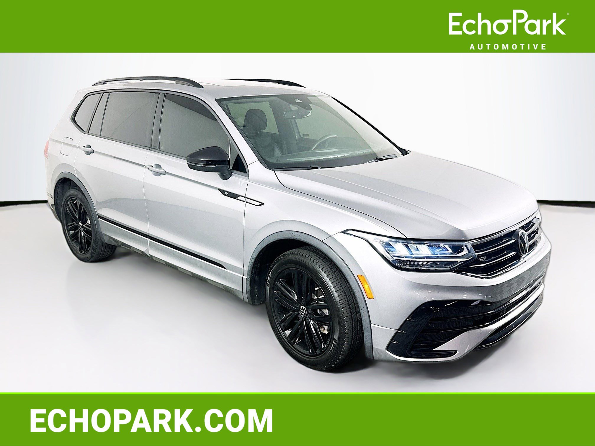 Used 2022 Volkswagen Tiguan SE R-Line