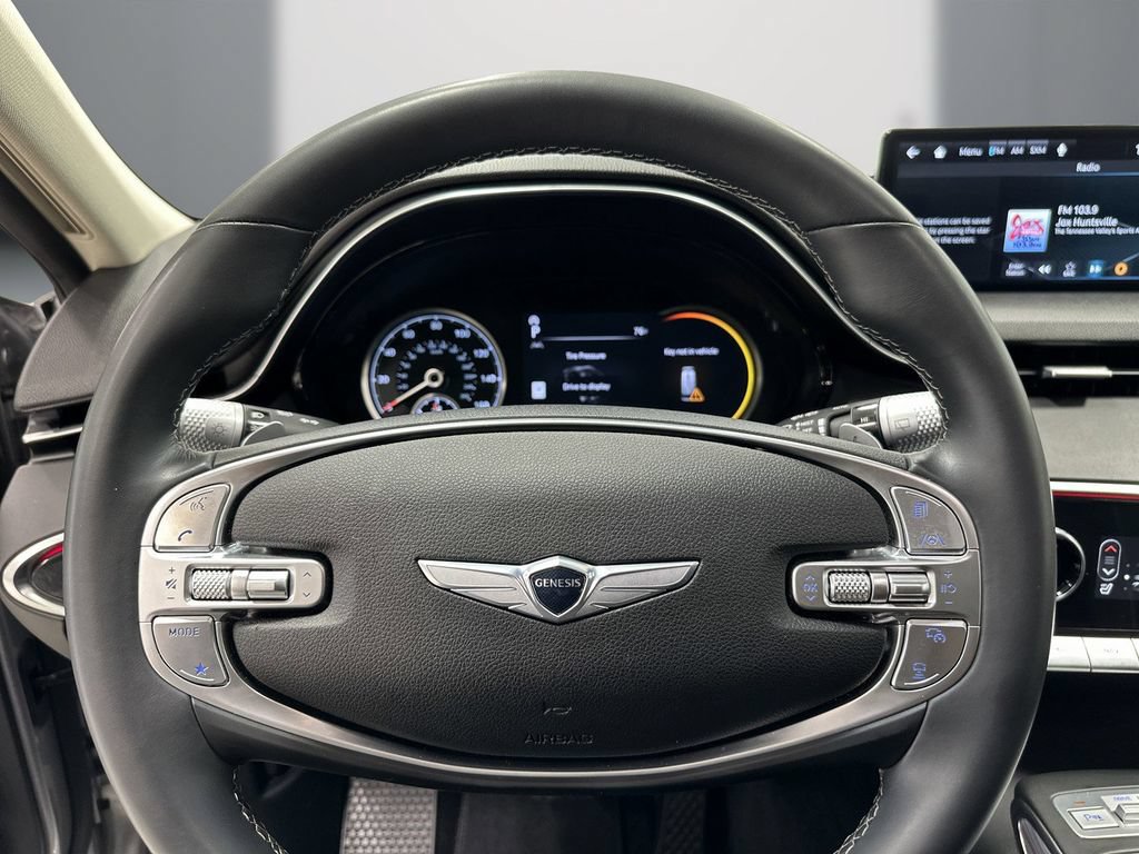 Certified 2024 Genesis GV70 2.5T w/ Advanced Package AWD/4WD image 23