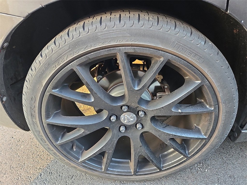 Used 2017 Dodge Charger SE w/ Popular Equipment Group image 5