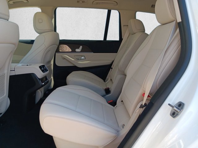 New 2027 Mercedes-Benz GLS 450 4MATIC image 16
