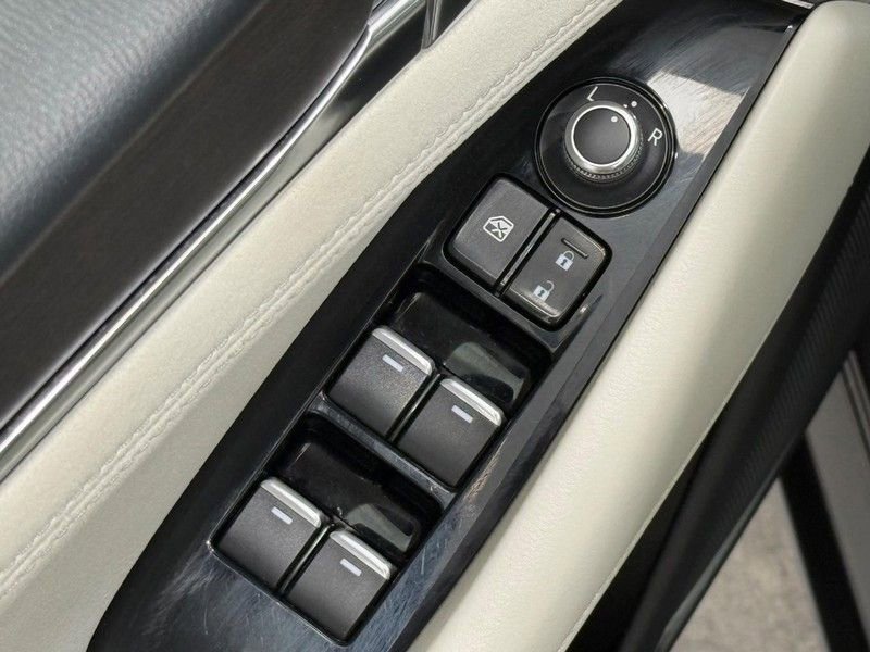 Used 2018 MAZDA MAZDA6 Signature FWD image 19