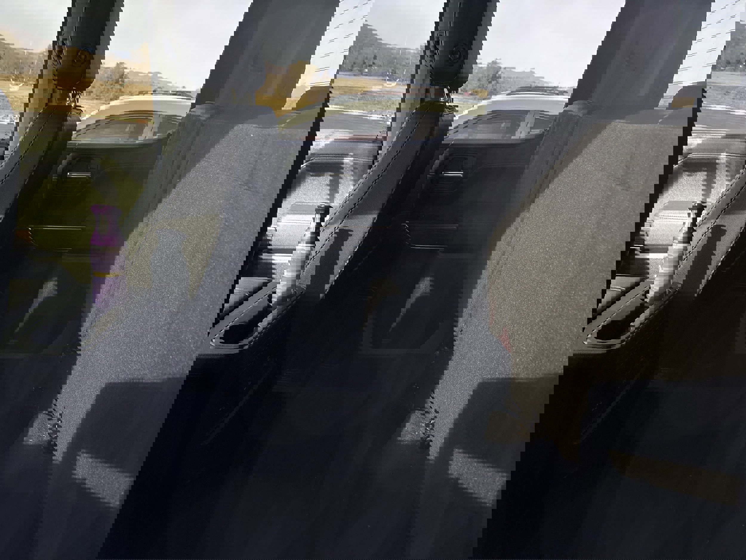 Used 2021 Chevrolet Silverado 1500 LT Trail Boss w/ Convenience Package II AWD/4WD image 8