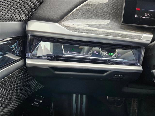 Used 2023 BMW 760i xDrive 760i xDrive image 14