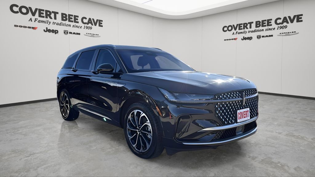 Used 2024 Lincoln Nautilus Reserve image 7