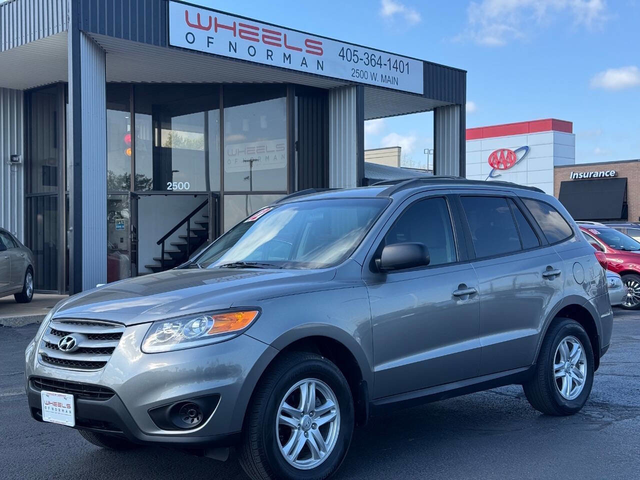 Used 2012 Hyundai Santa Fe GLS image 1