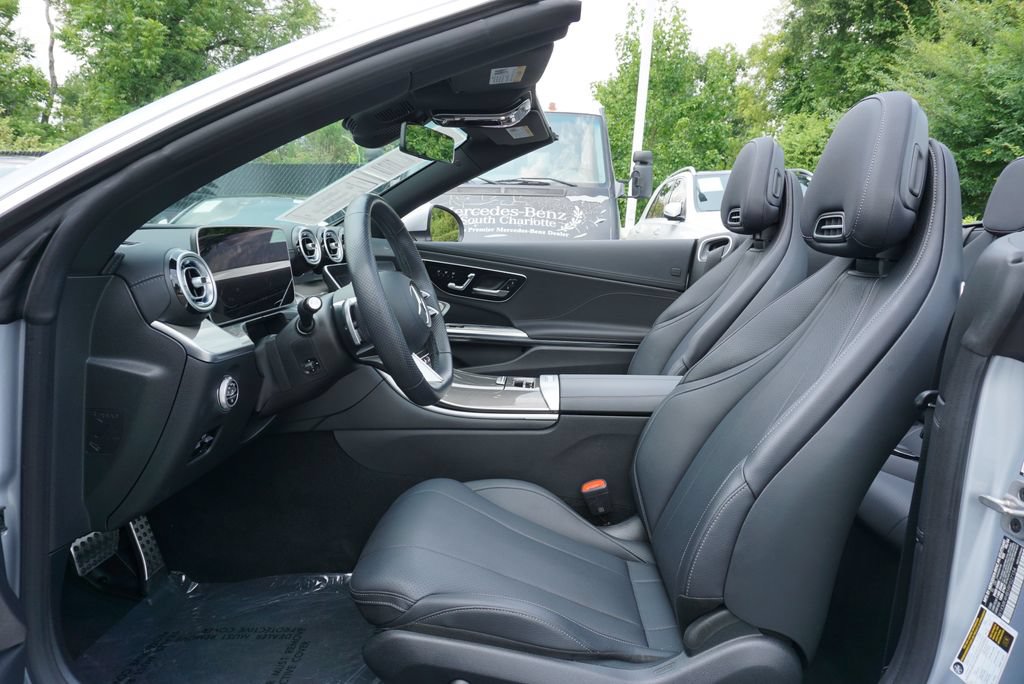 Certified 2024 Mercedes-Benz CLE 300 4MATIC Cabriolet image 14