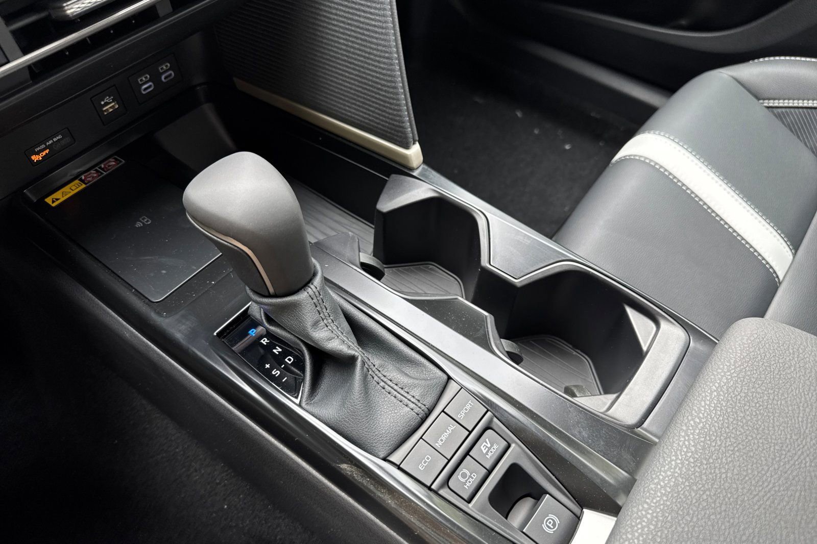 New 2026 Toyota Camry SE image 24