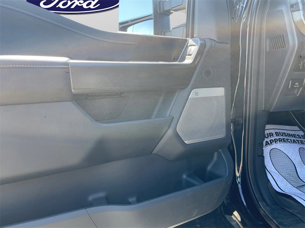 New 2025 Ford F150 Lariat w/ Equipment Group 501A Mid image 17