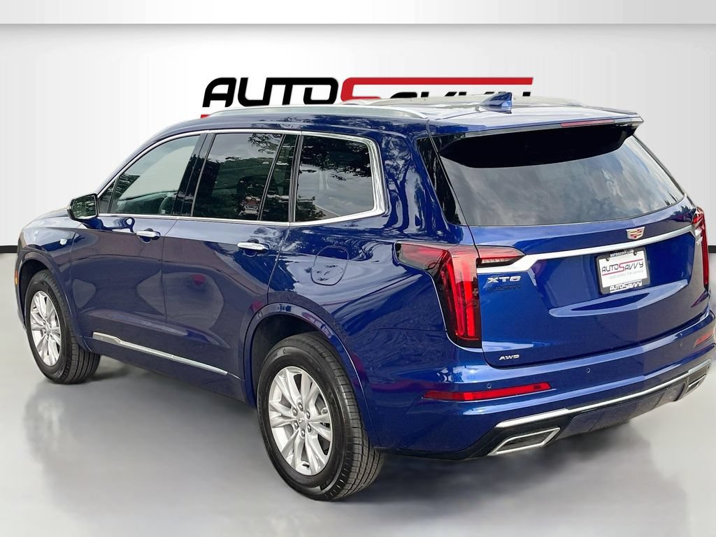 Used 2025 Cadillac XT6 Luxury w/ LPO, Floor Liner Package AWD/4WD image 5