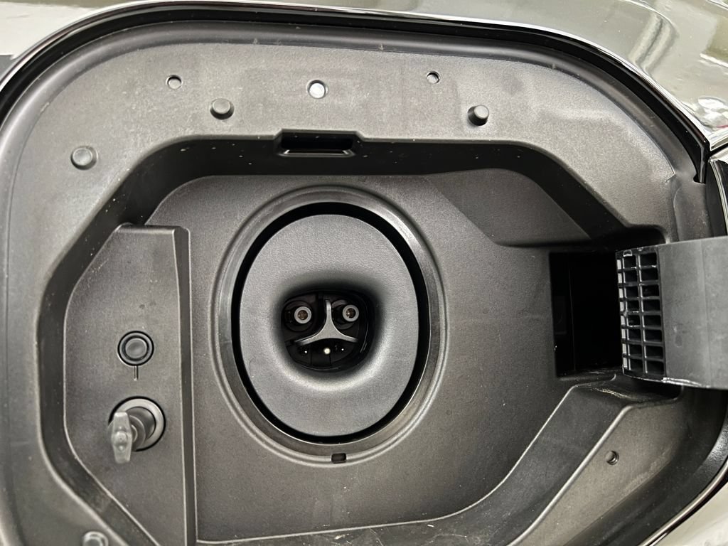 New 2026 Toyota bZ FWD image 10