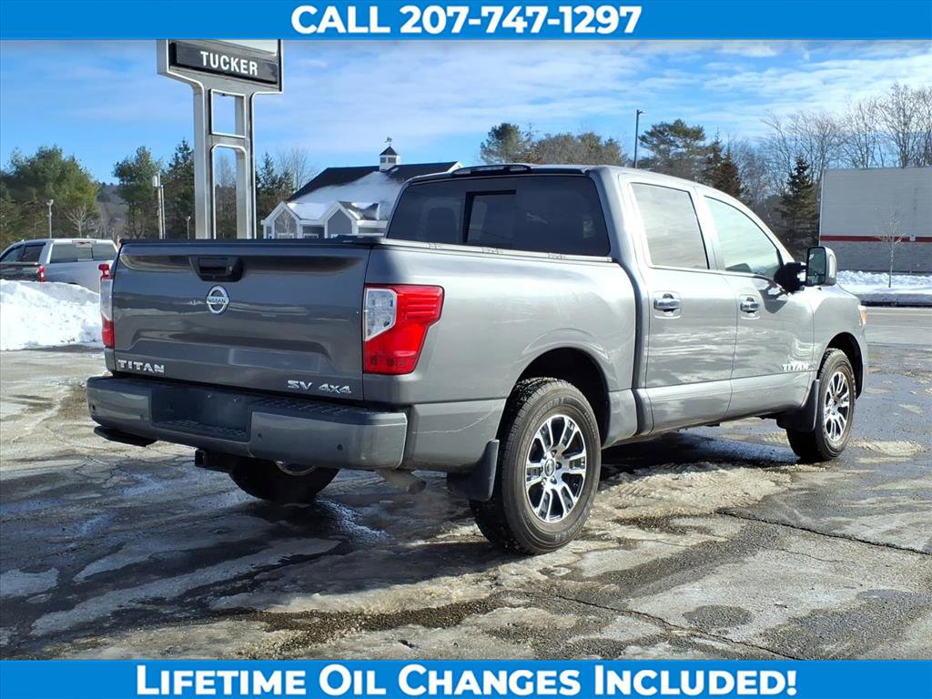 Used 2021 Nissan Titan SV w/ SV Convenience Package image 5