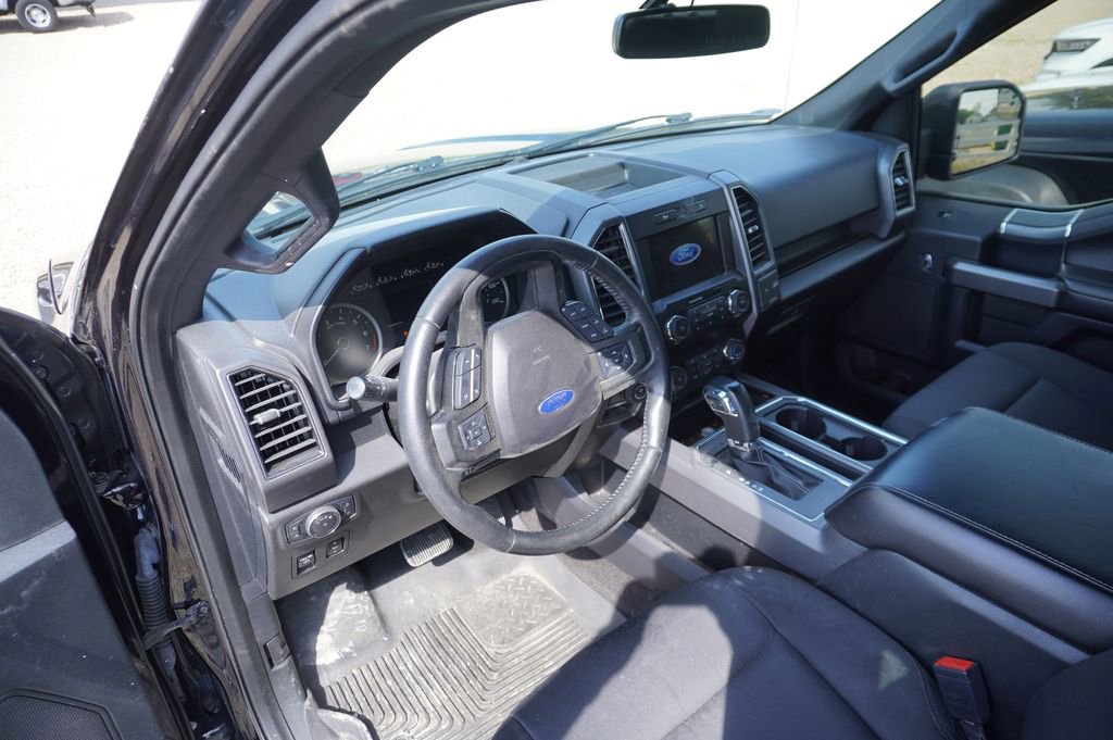 Used 2020 Ford F150 XLT w/ Equipment Group 302A Luxury AWD/4WD image 3