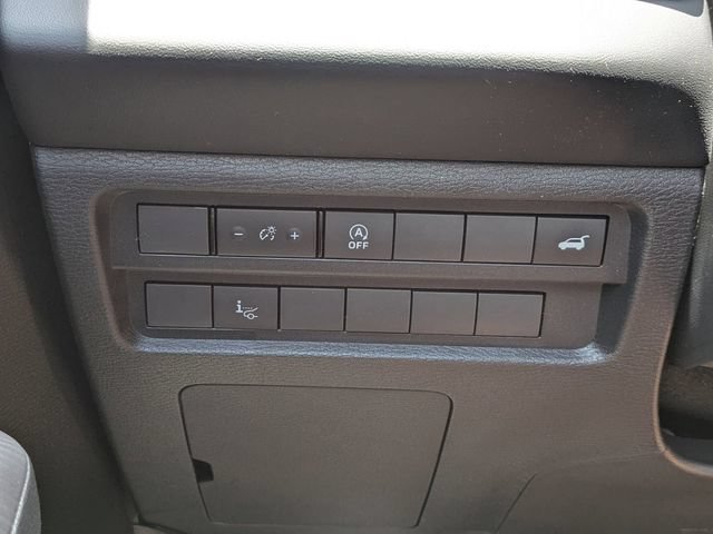 New 2026 Mitsubishi Outlander SEL Black Edition FWD image 27