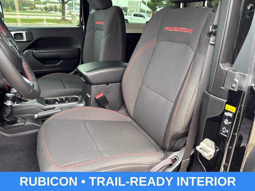 Used 2023 Jeep Wrangler Rubicon w/ LED Lighting Group AWD/4WD image 3