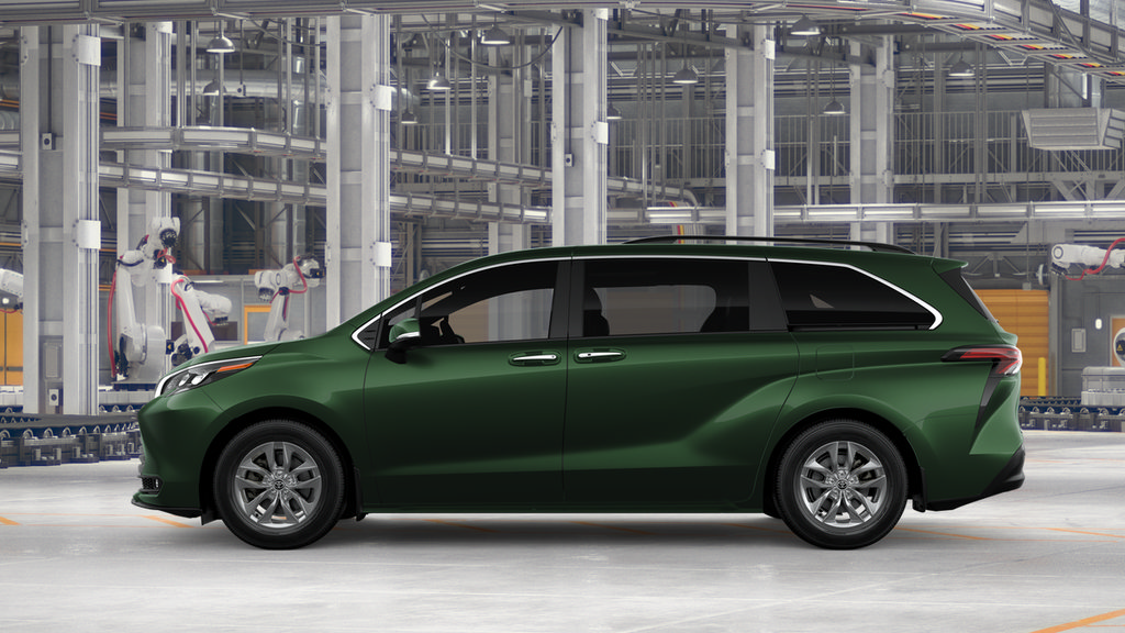 New 2026 Toyota Sienna XLE AWD/4WD image 4