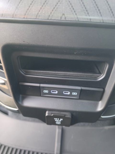 New 2026 RAM 1500 Big Horn AWD/4WD image 13