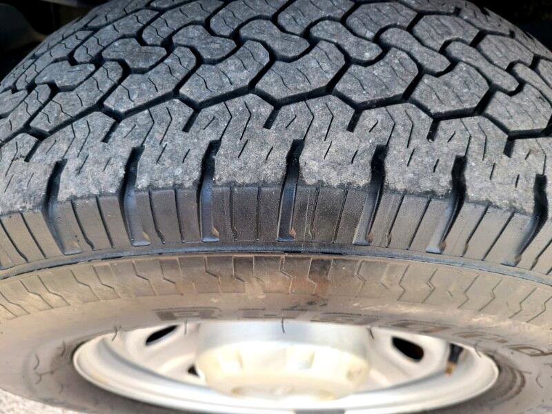 Used 2015 Ford F250 XL w/ Power Equipment Group image 21