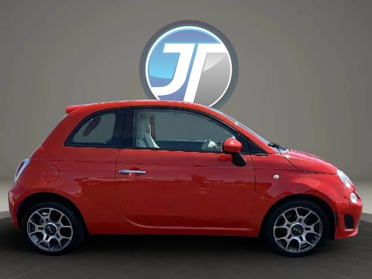 Used 2018 FIAT 500 Pop FWD image 5