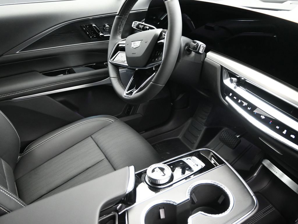 New 2026 Cadillac Lyriq Premium Luxury image 21