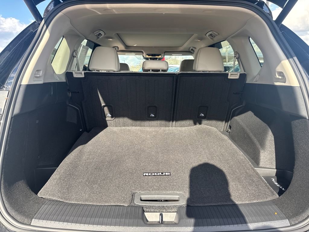 Certified 2026 Nissan Rogue SV w/ SV Premium Package image 25