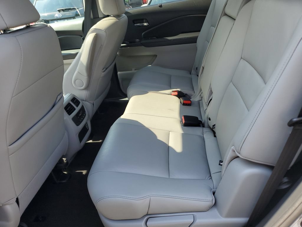 Used 2021 Honda Pilot Special Edition image 13