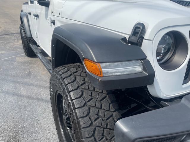 Used 2023 Jeep Gladiator Mojave w/ LED Lighting Group AWD/4WD image 22