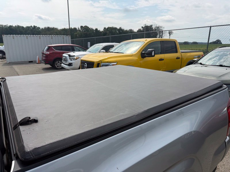 Used 2023 Toyota Tacoma SR AWD/4WD image 5