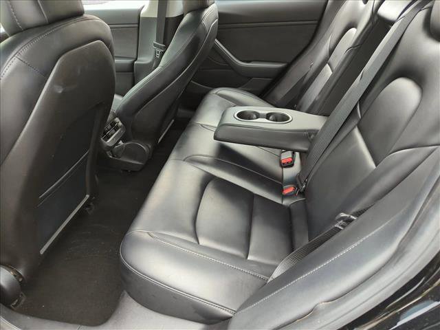 Used 2018 Tesla Model 3 Long Range image 19