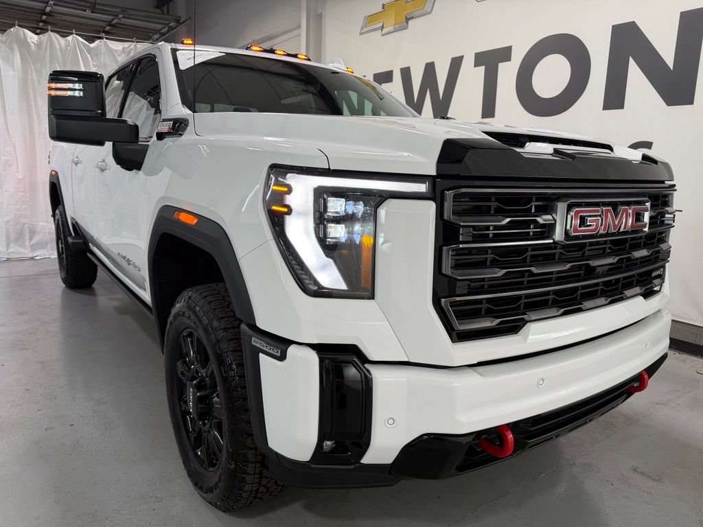 New 2026 GMC Sierra 2500 AT4 w/ AT4 Premium Plus Package AWD/4WD image 40