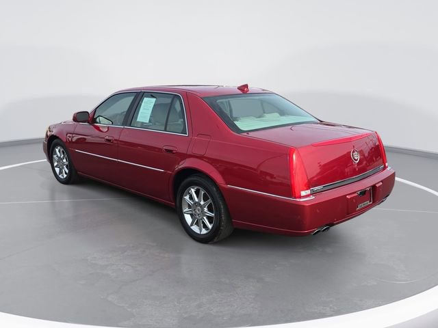Used 2011 Cadillac DTS Luxury image 6
