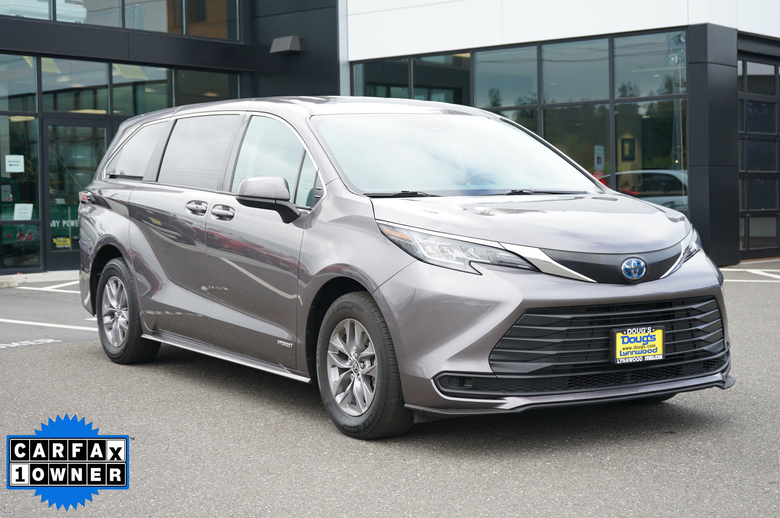 Used 2021 Toyota Sienna LE