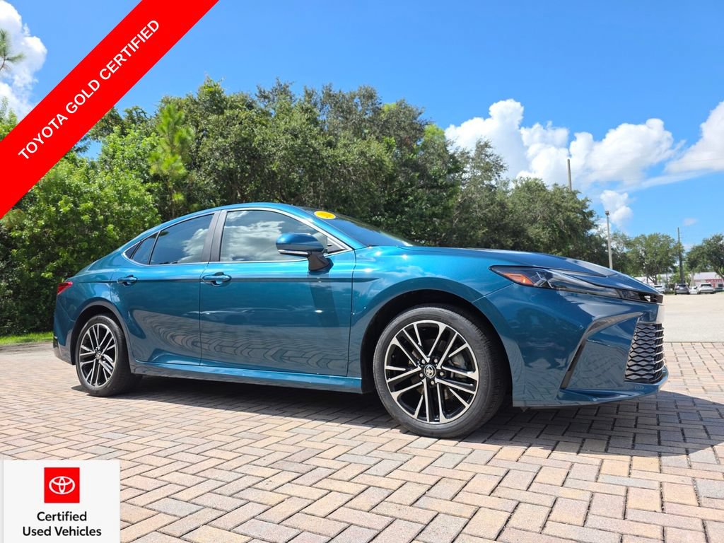 Used 2026 Toyota Camry XLE AWD/4WD image 1