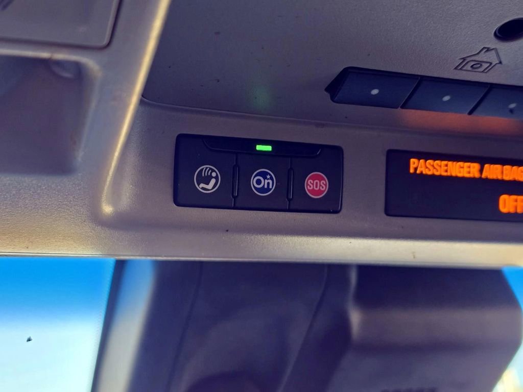 Used 2019 Cadillac Escalade ESV Luxury image 19