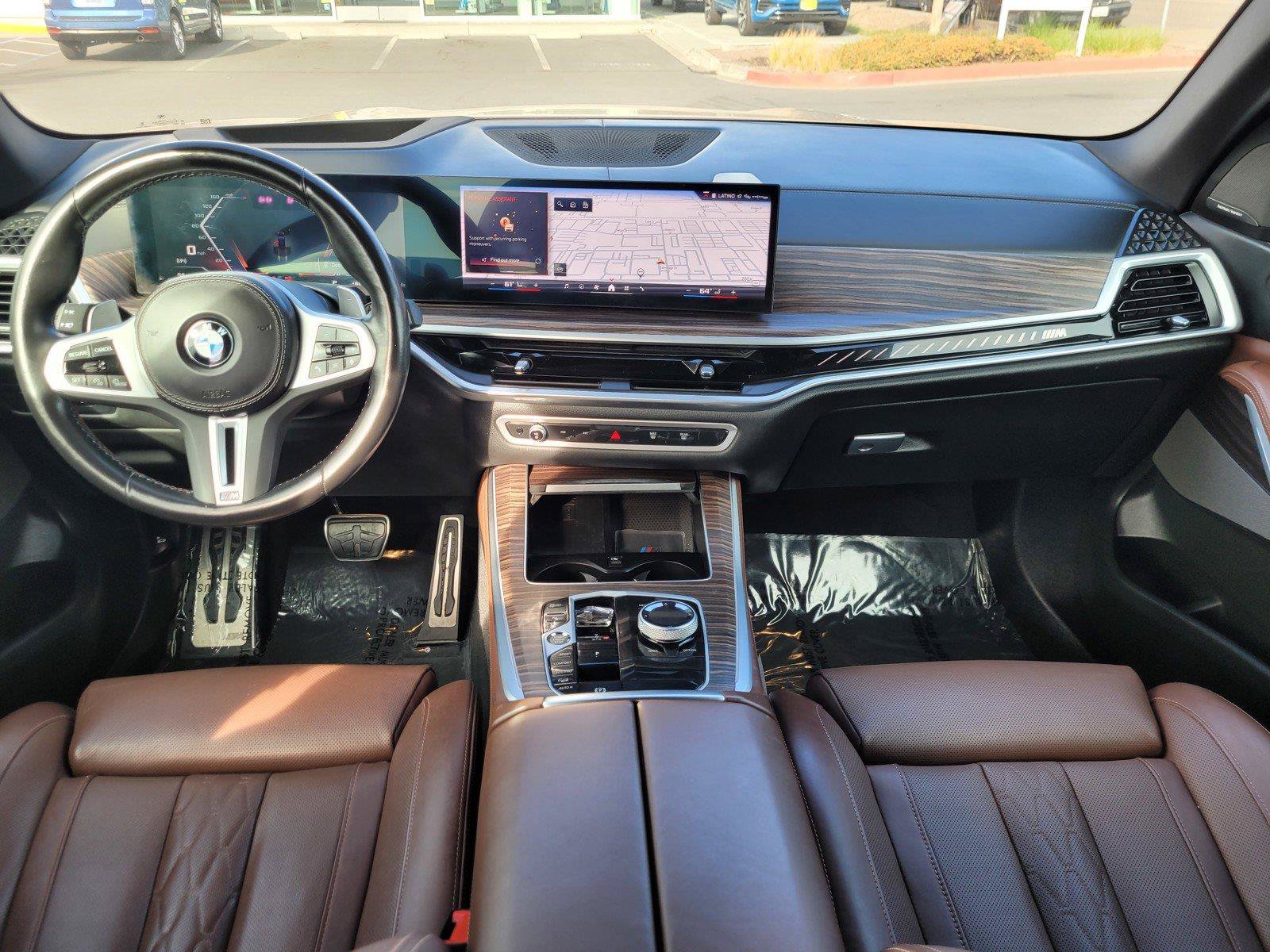 Used 2024 BMW X5 M60i AWD/4WD image 18