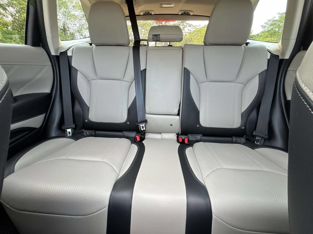 Used 2024 Subaru Forester Limited AWD/4WD image 11