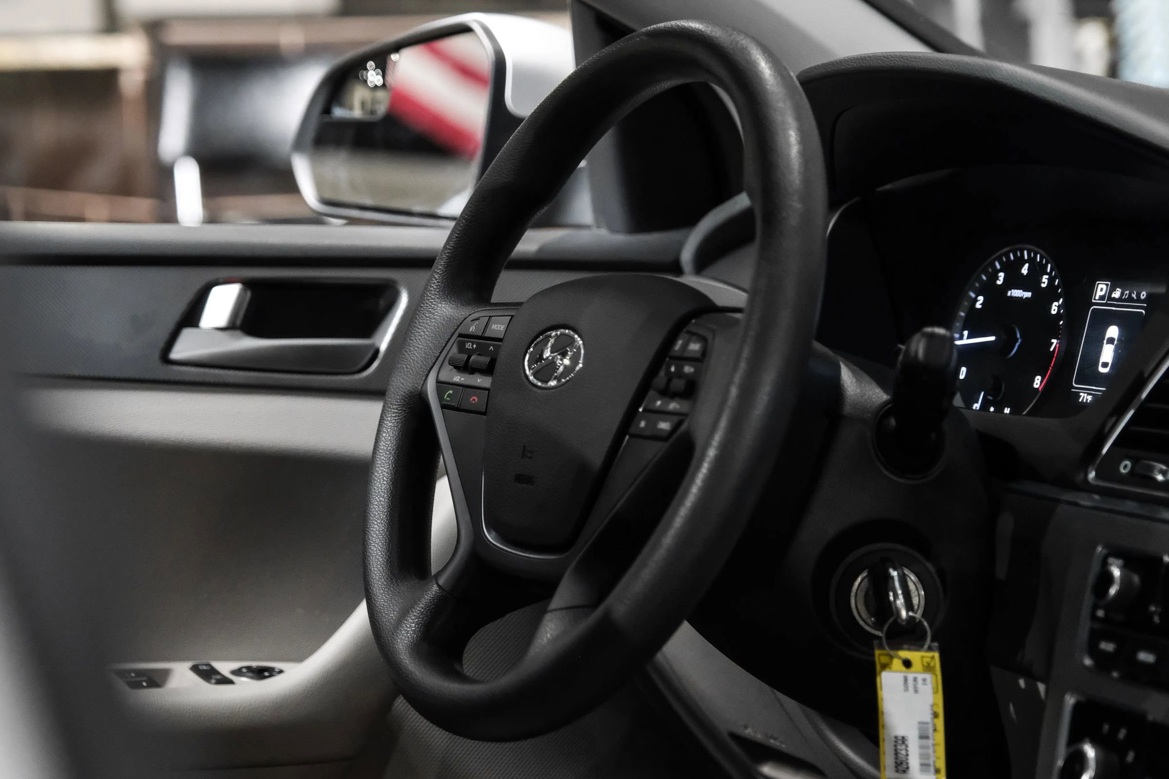 Used 2016 Hyundai Sonata SE FWD image 14