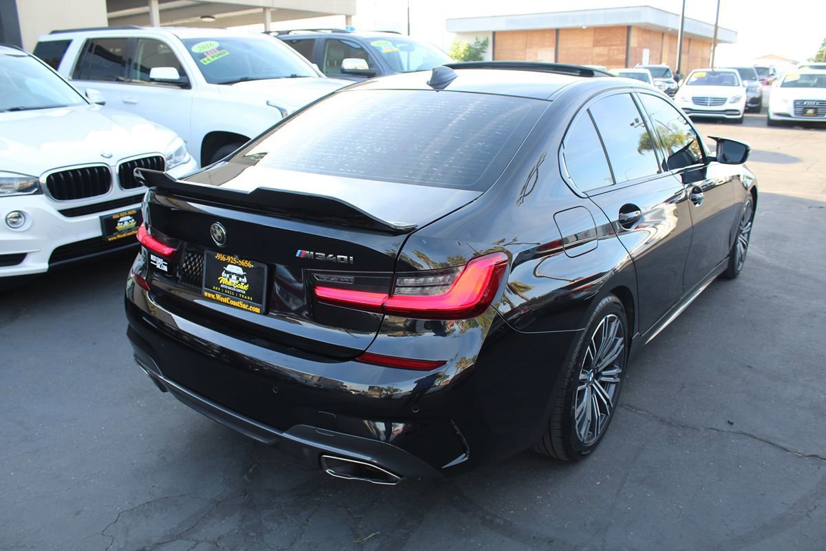 Used 2020 BMW M340i RWD image 7