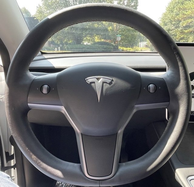 Used 2021 Tesla Model Y Long Range image 20