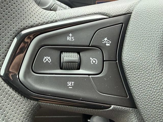 New 2026 Chevrolet Trax LT FWD image 8