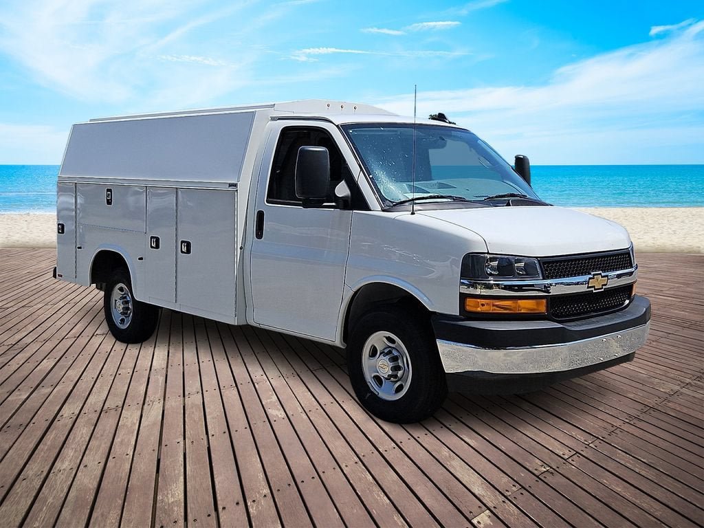 New 2025 Chevrolet Express 3500 w/ Power Convenience Package RWD image 2