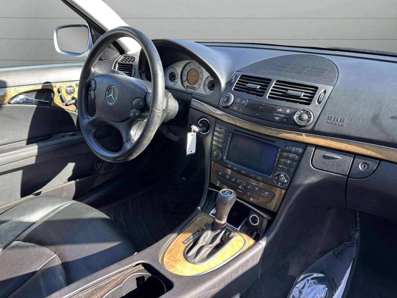 Used 2007 Mercedes-Benz E 350 4MATIC Sedan w/ Premium Pkg 1 image 20