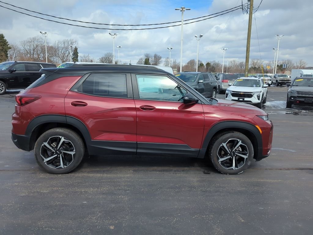 Certified 2023 Chevrolet TrailBlazer RS w/ Convenience Package image 11