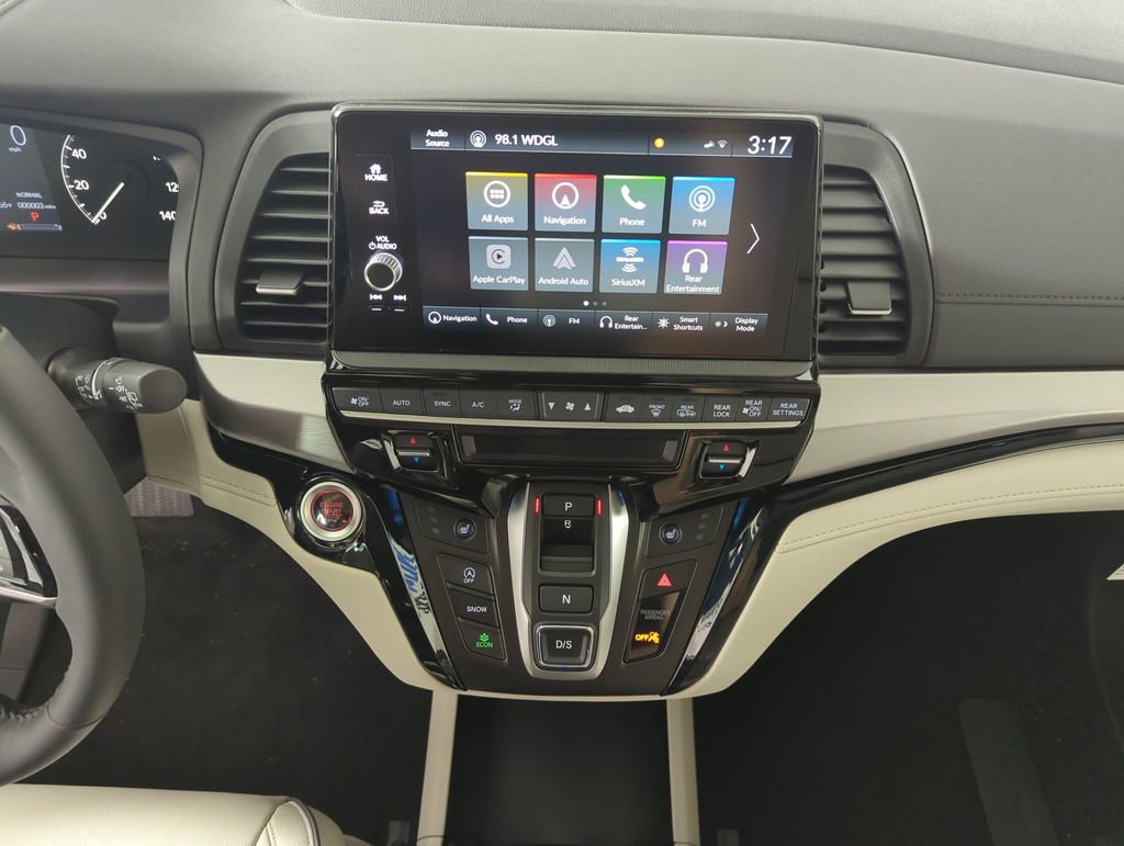 New 2026 Honda Odyssey Touring image 17