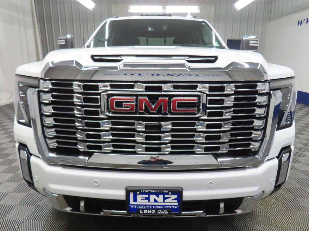 Used 2025 GMC Sierra 3500 Denali image 54