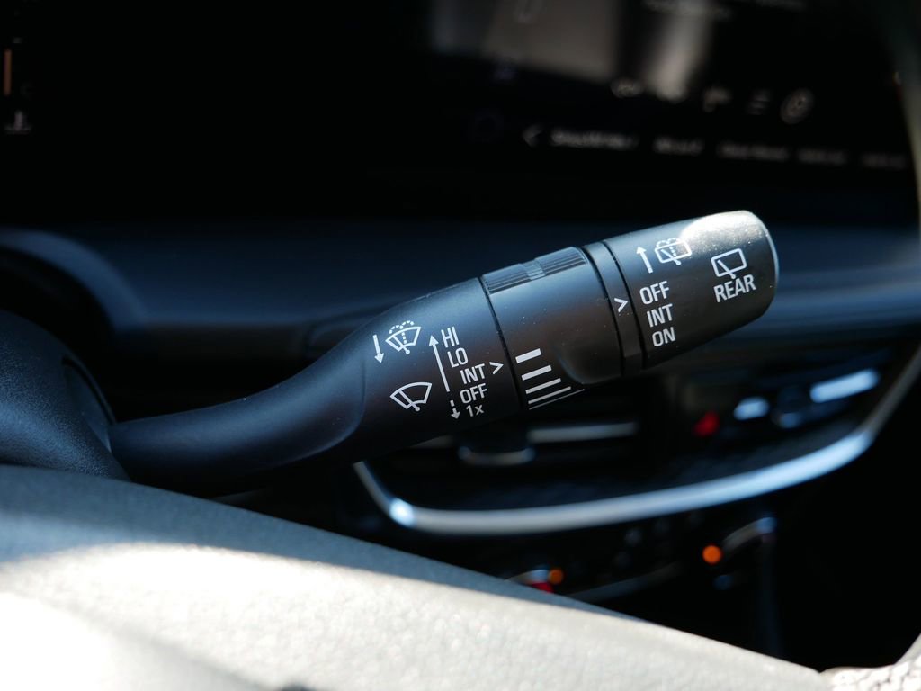Used 2024 Buick Encore GX Sport Touring w/ Comfort Package FWD image 34