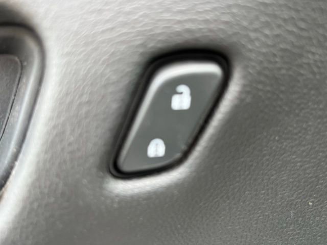 Used 2019 Chevrolet Impala Premier w/ Premier Confidence Package image 12