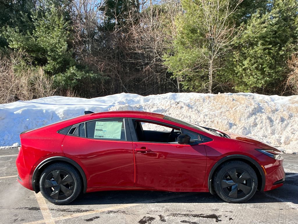 New 2026 Toyota Prius LE image 6